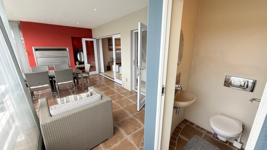 To Let 2 Bedroom Property for Rent in Thesen Islands Western Cape
